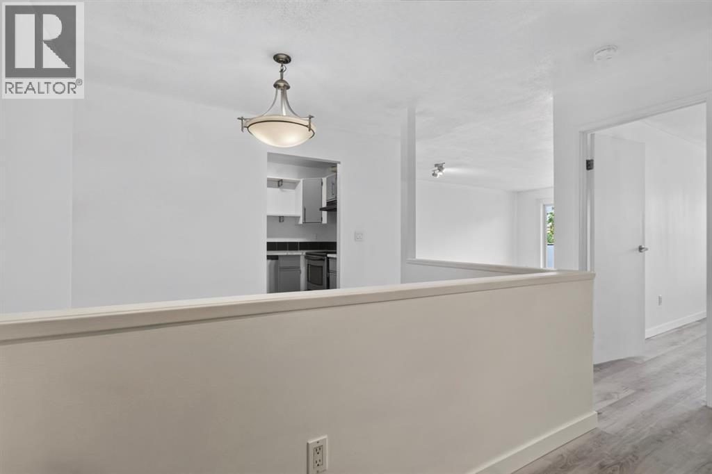 303, 333 Garry Crescent NE