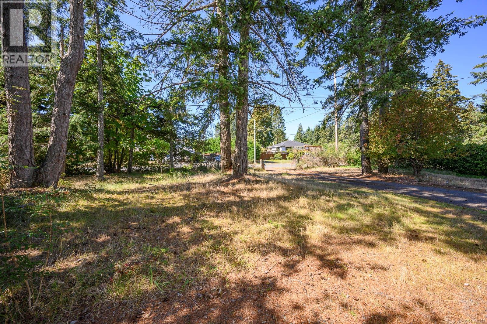 8998 Clarkson Ave, Black Creek, British Columbia  V9J 1B2 - Photo 16 - 1050238