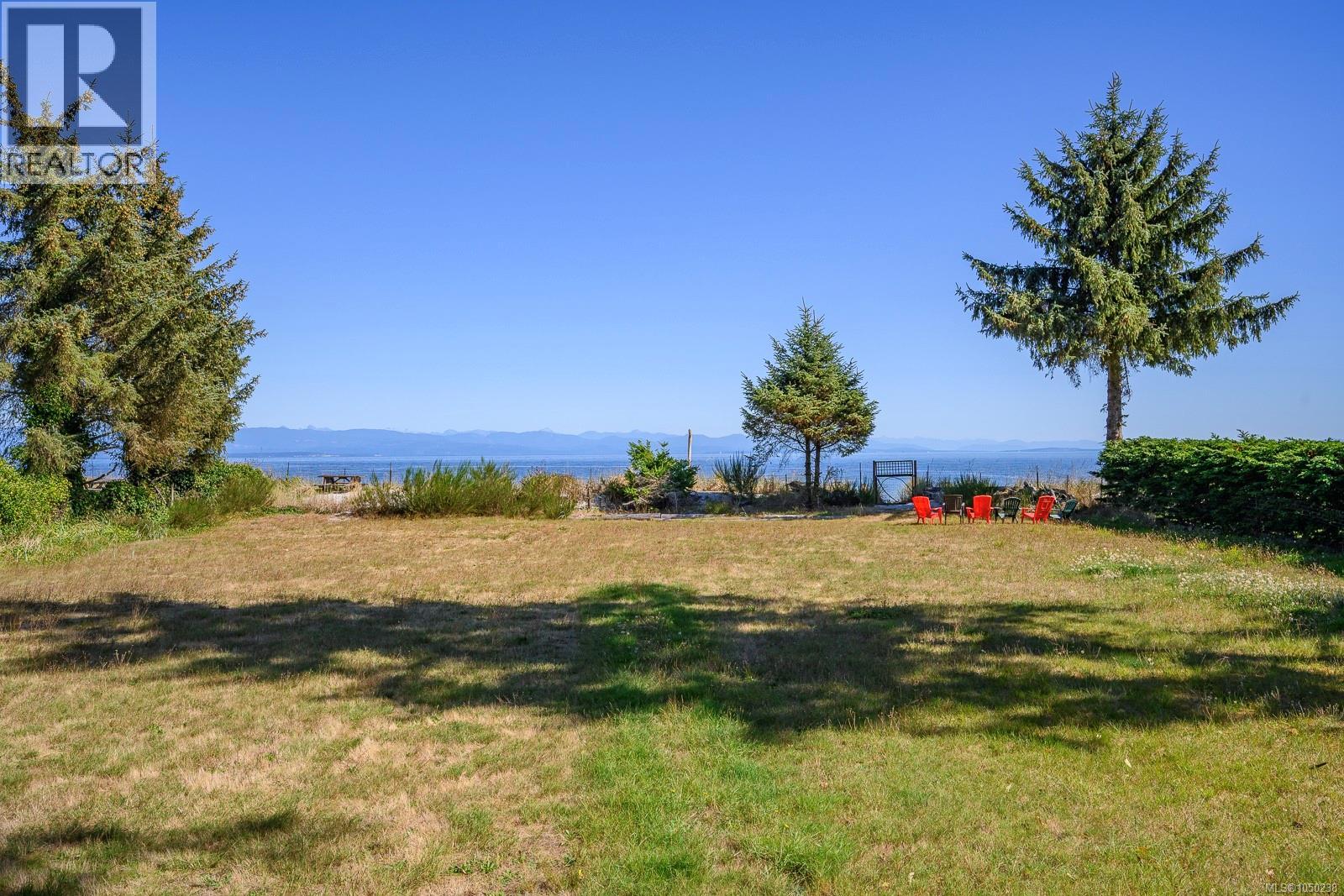 8998 Clarkson Ave, Black Creek, British Columbia  V9J 1B2 - Photo 26 - 1050238