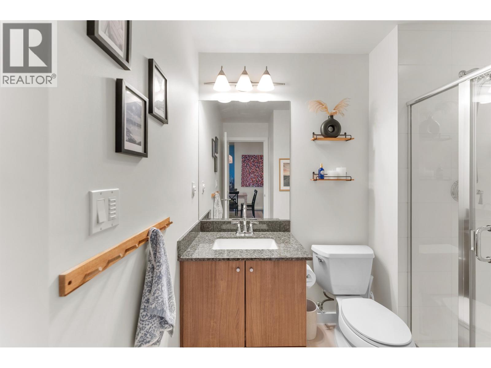 203 255 Ross Drive, New Westminster, British Columbia  V3L 0C7 - Photo 25 - R3168331