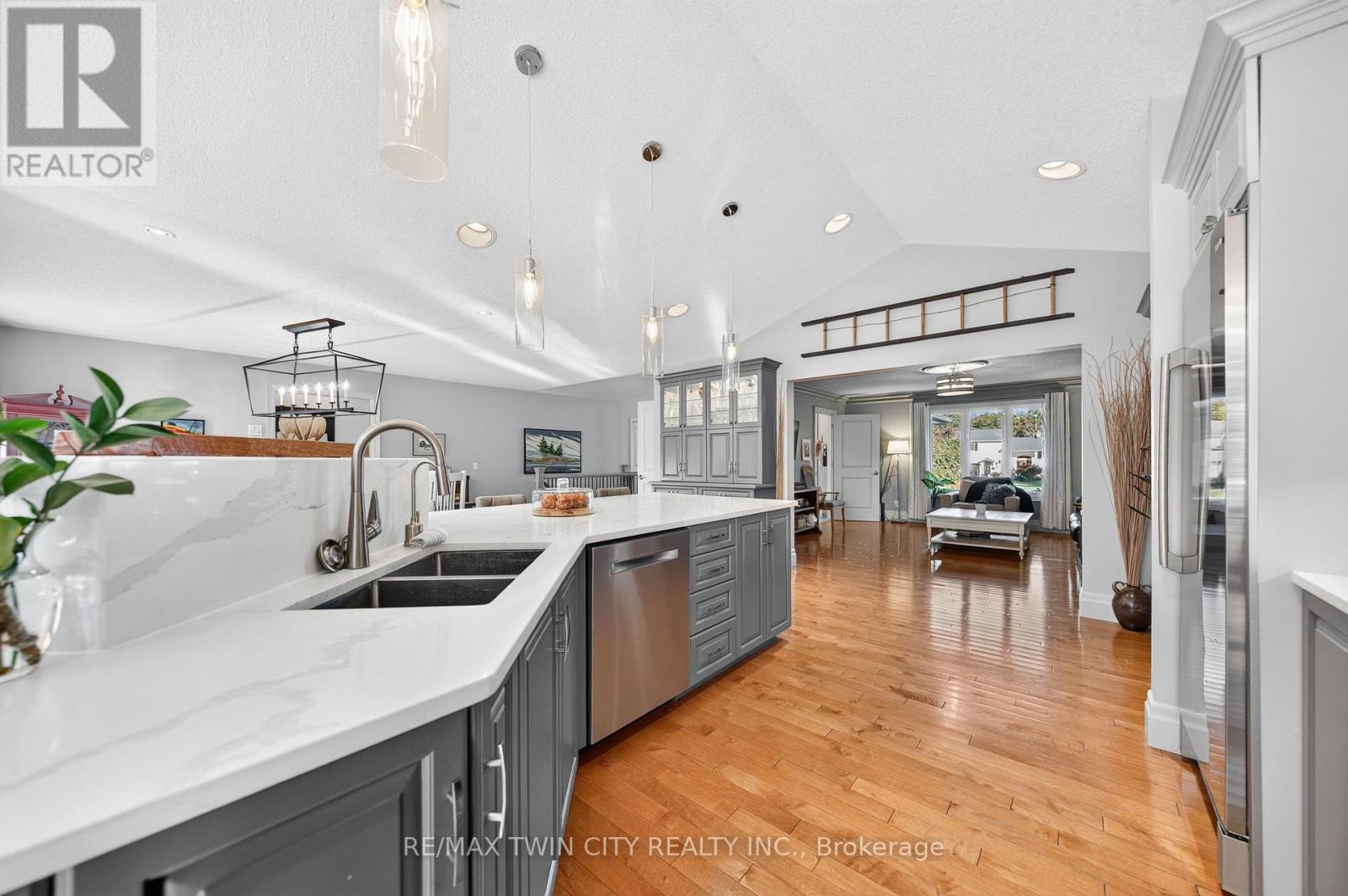 6 Eldale Road, Woolwich, Ontario  N3B 2C8 - Photo 18 - X13835710