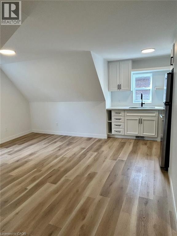 112 Bagot Street Unit# Upper, Guelph, Ontario  N1H 5T6 - Photo 4 - 40867099
