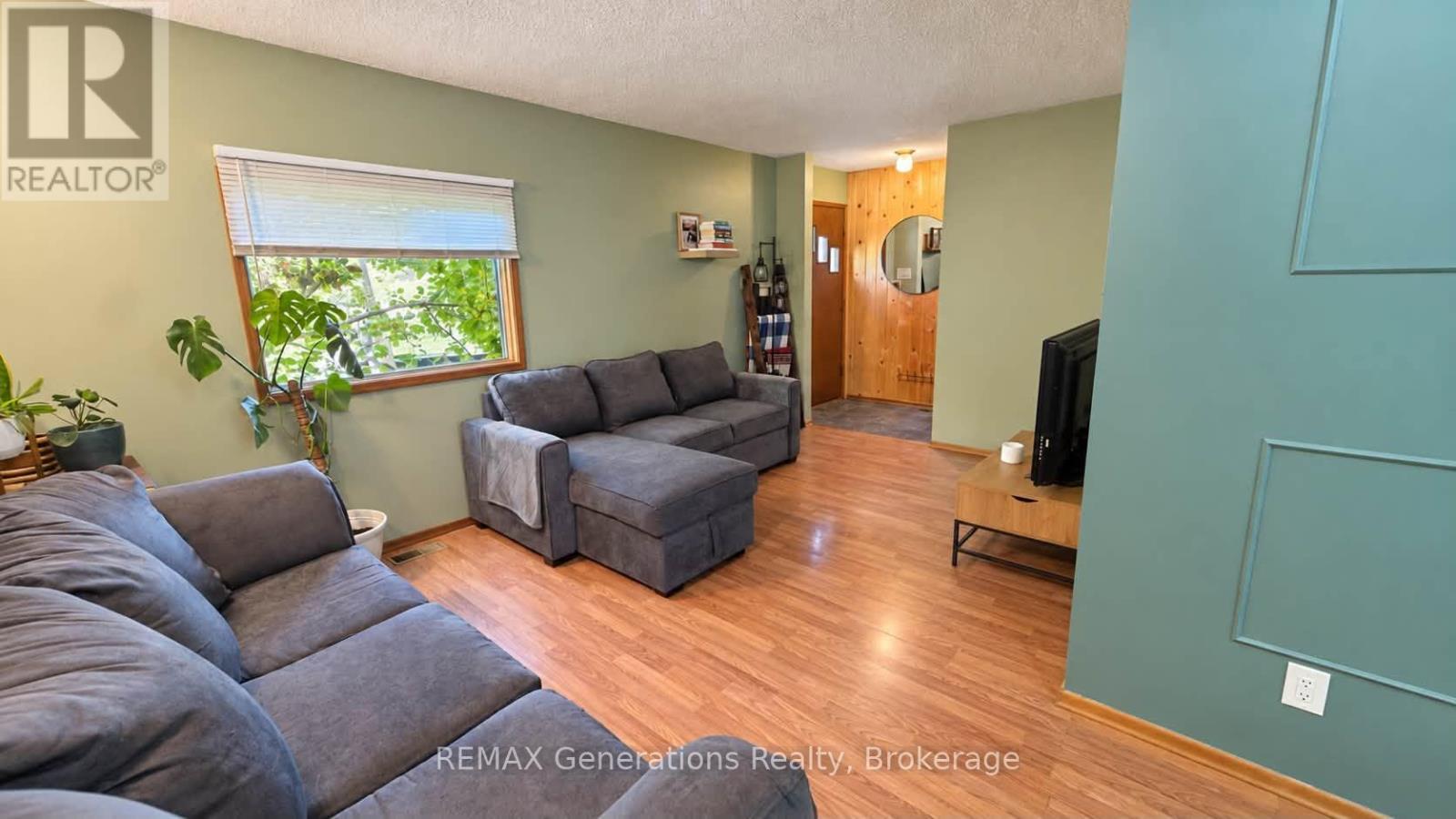 230 Secord Street, Thunder Bay, Ontario  P7B 3E5 - Photo 3 - X13810736