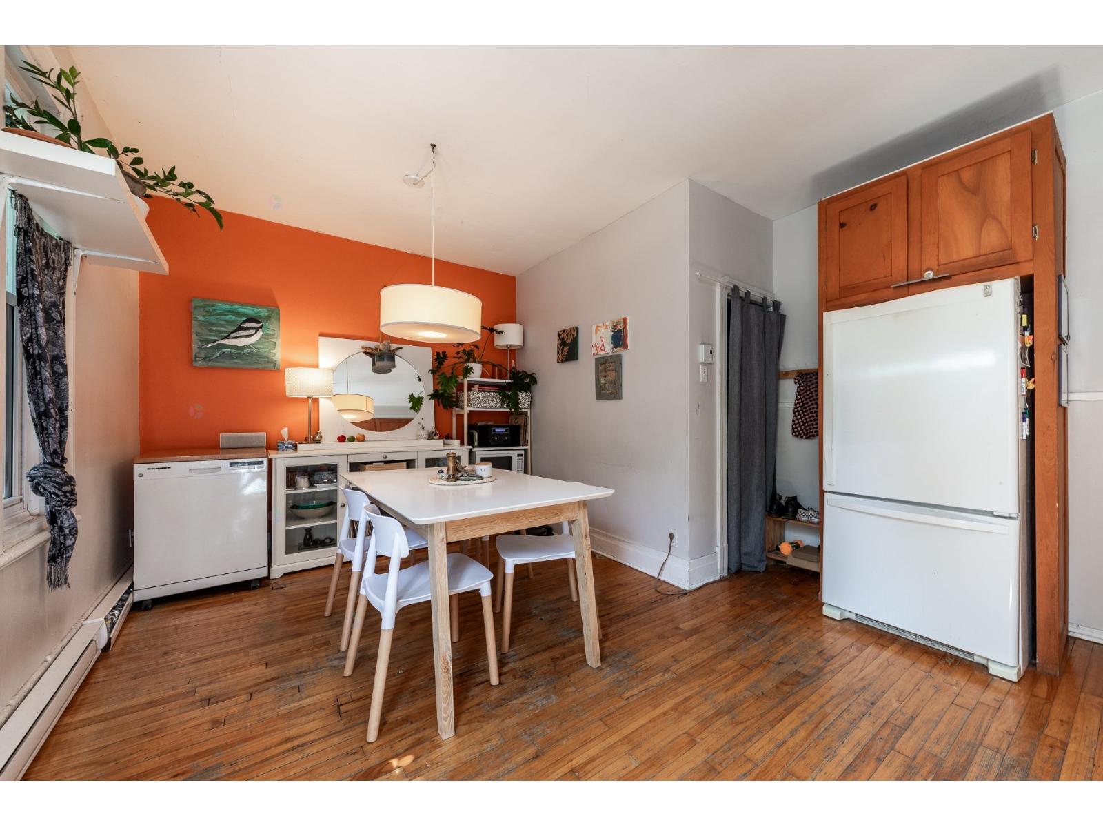 2168-2172 Rue Darling Montréal (Mercier/Hochelaga-Maisonneuve) Quebec Canada H1W2W8 4