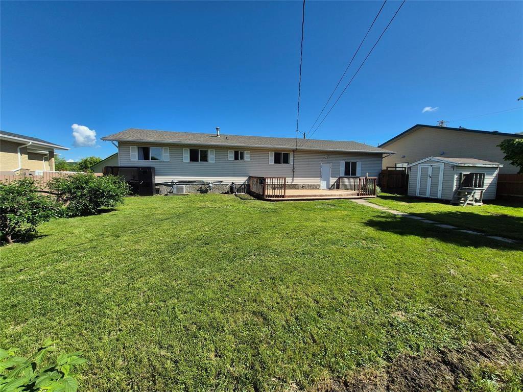 32 1st Avenue SW, Minnedosa, Manitoba  R0J 1E0 - Photo 24 - 202624343