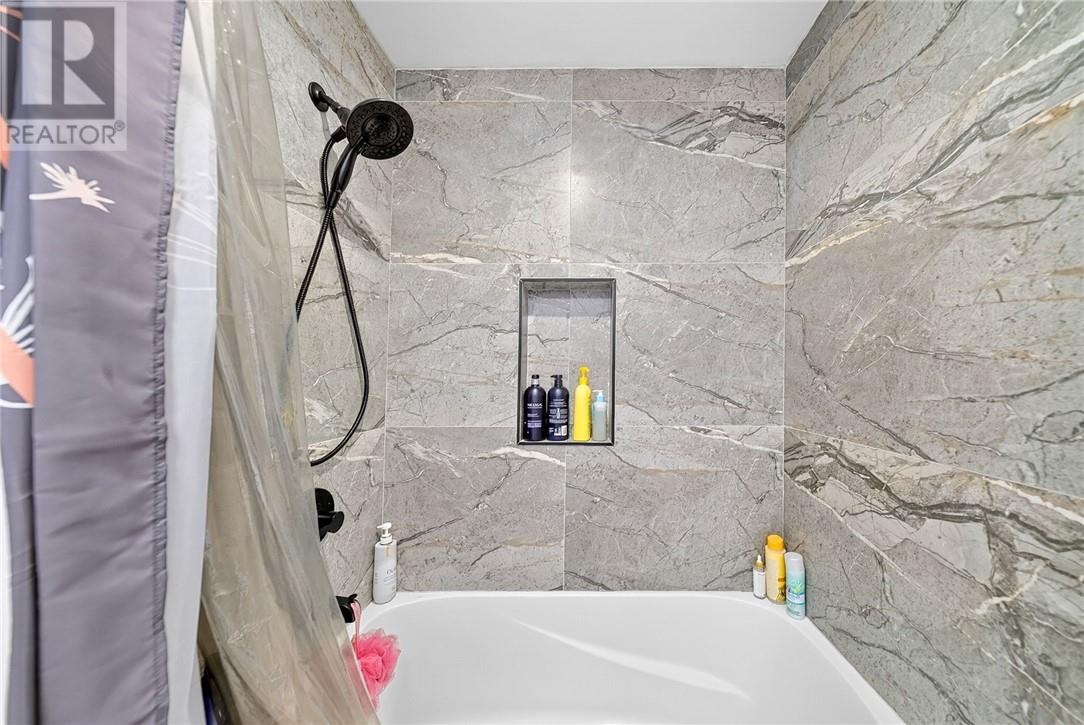 94 Hill Street, Wahnapitae, Ontario  P0M 3C0 - Photo 23 - 2130646
