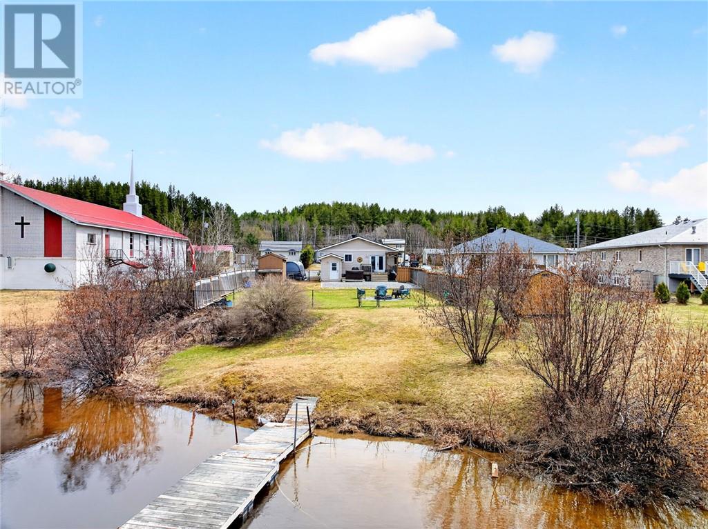 94 Hill Street, Wahnapitae, Ontario  P0M 3C0 - Photo 4 - 2130646