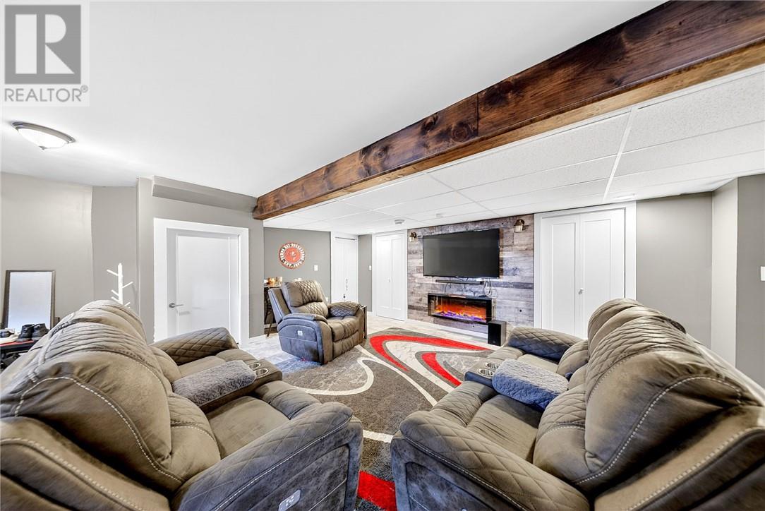 94 Hill Street, Wahnapitae, Ontario  P0M 3C0 - Photo 46 - 2130646