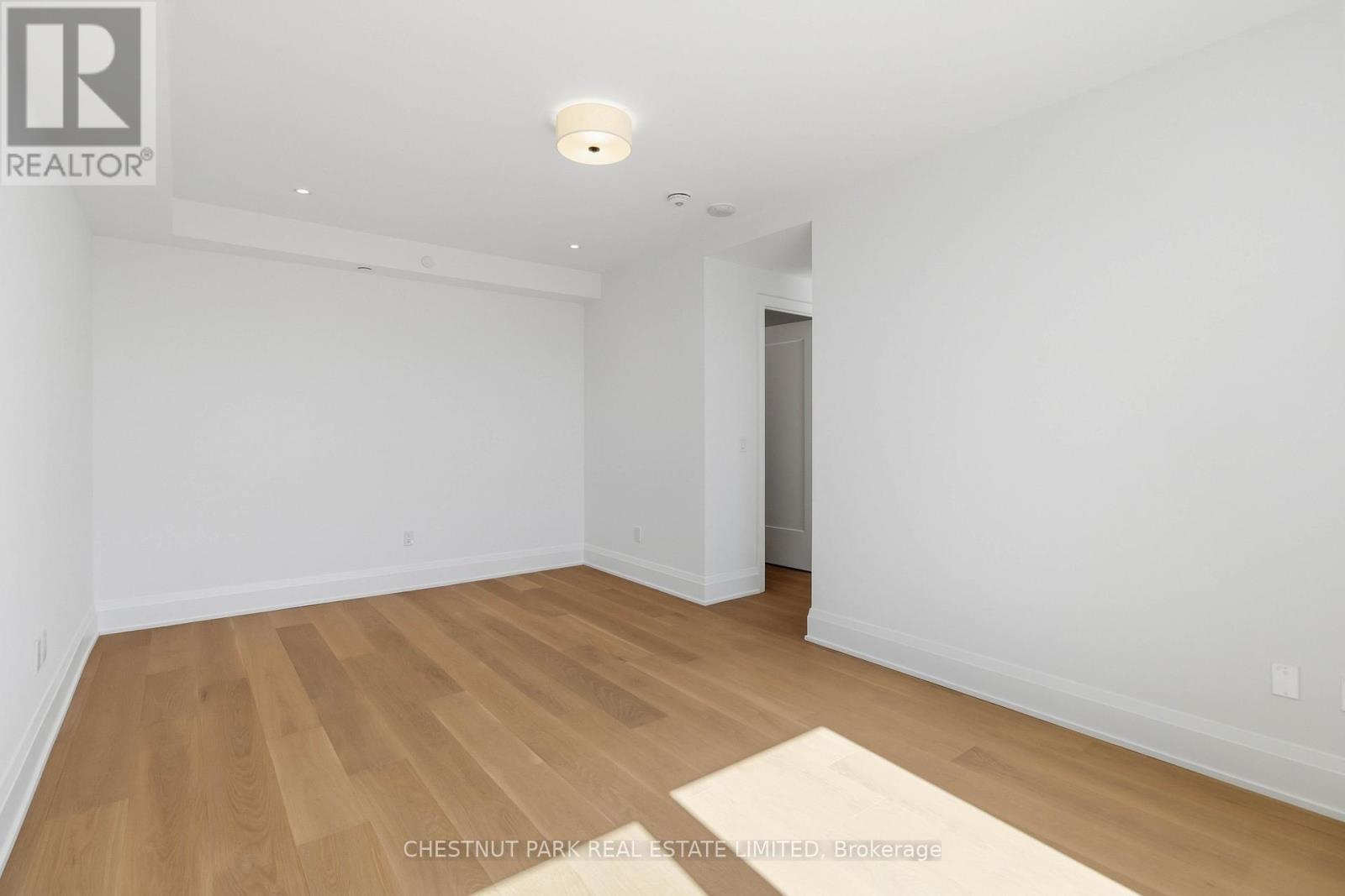 708 - 505 Glencairn Avenue, Toronto, Ontario  M6B 0B2 - Photo 24 - C13786958