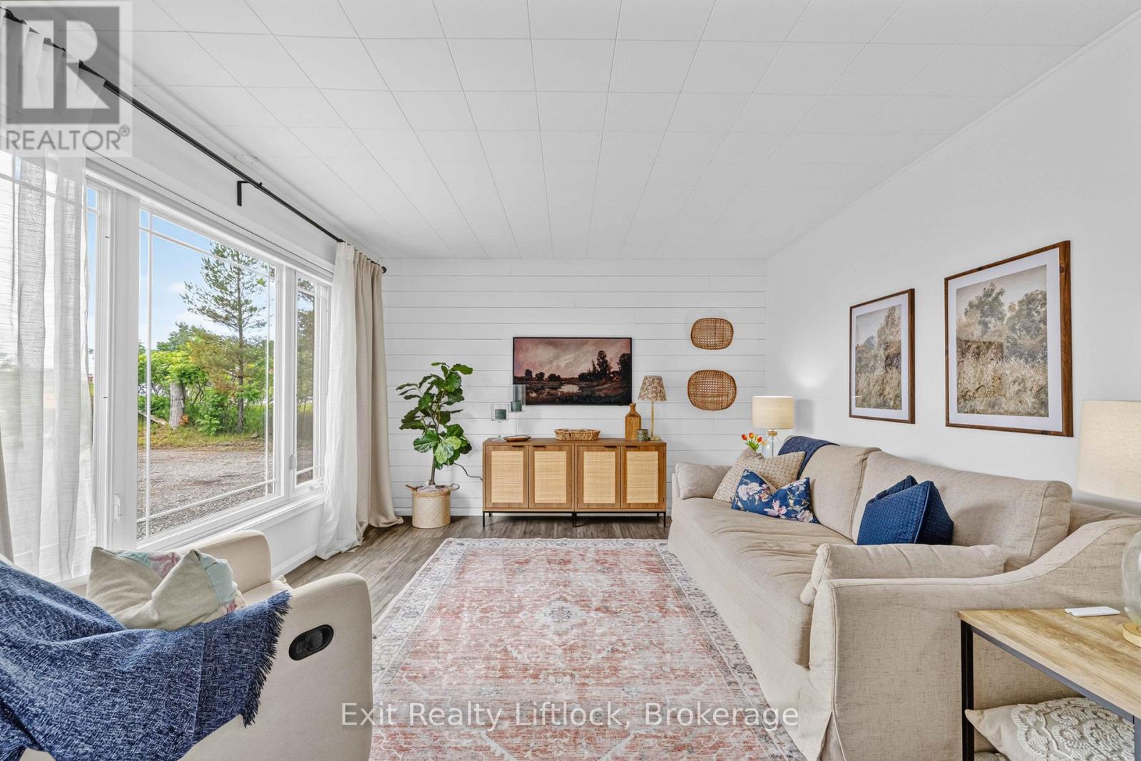 2917 Highway 28, Douro-Dummer, Ontario  K0L 2H0 - Photo 15 - X13835812