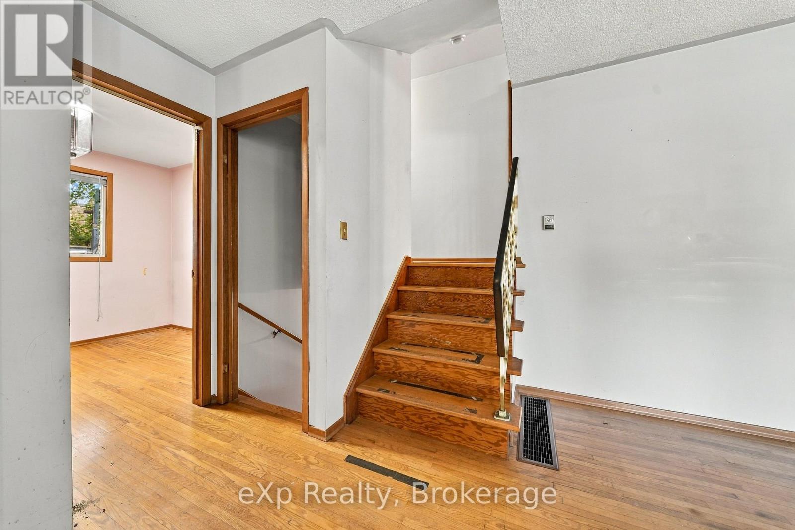 501 Sidney Street, Belleville, Ontario  K8P 4A3 - Photo 13 - X13835988