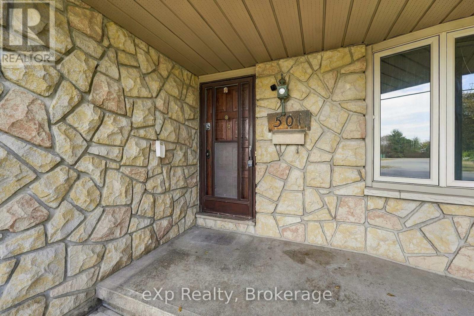 501 Sidney Street, Belleville, Ontario  K8P 4A3 - Photo 4 - X13835988