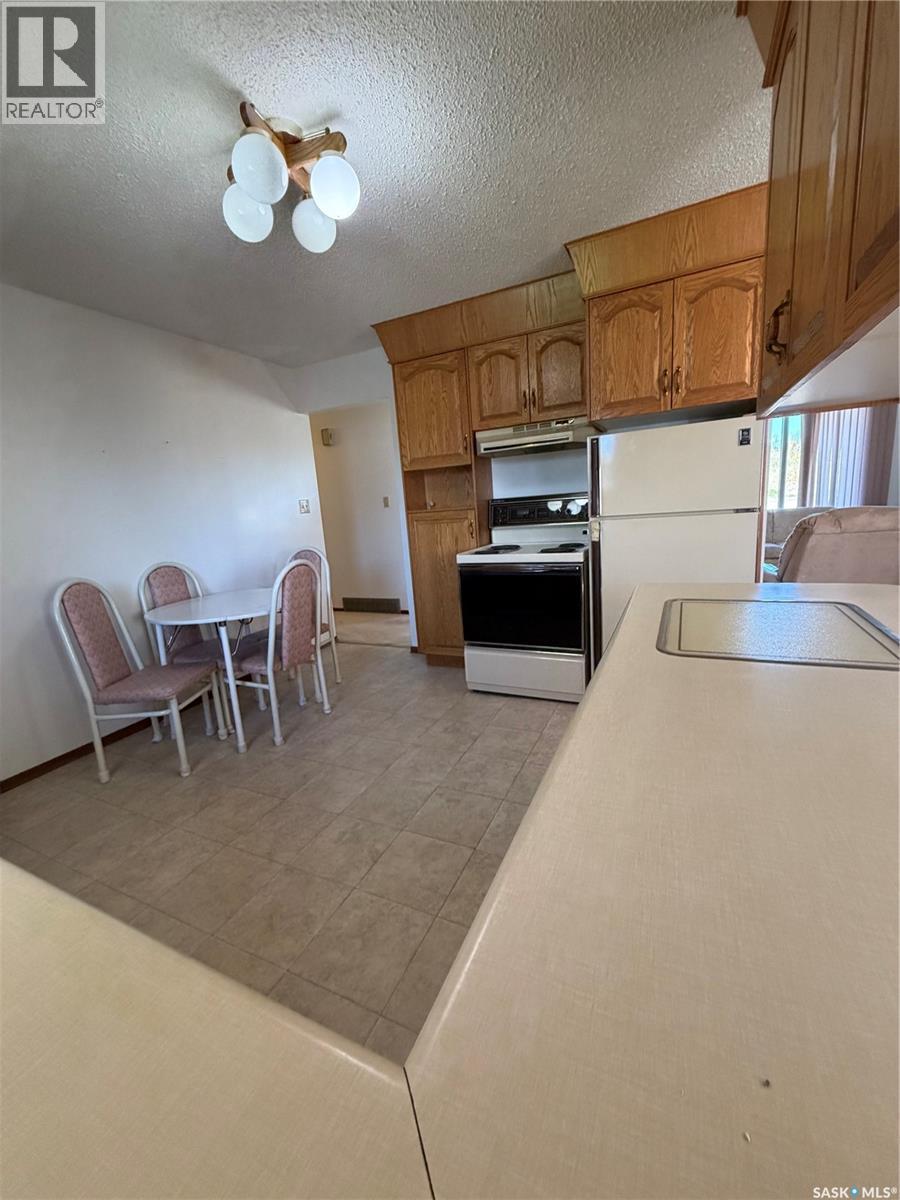 141 Railway Avenue, Norquay, Saskatchewan  S0A 2V0 - Photo 11 - SK049739