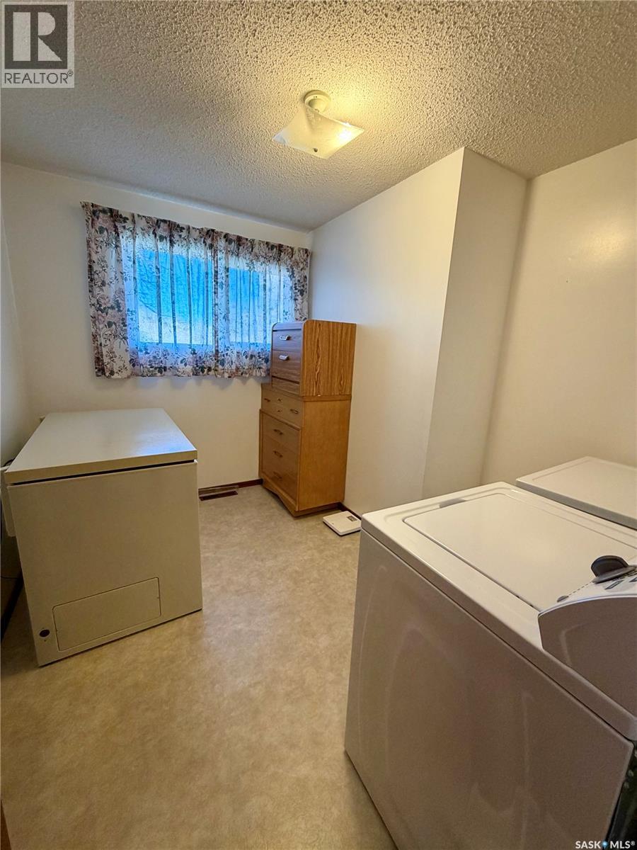 141 Railway Avenue, Norquay, Saskatchewan  S0A 2V0 - Photo 23 - SK049739