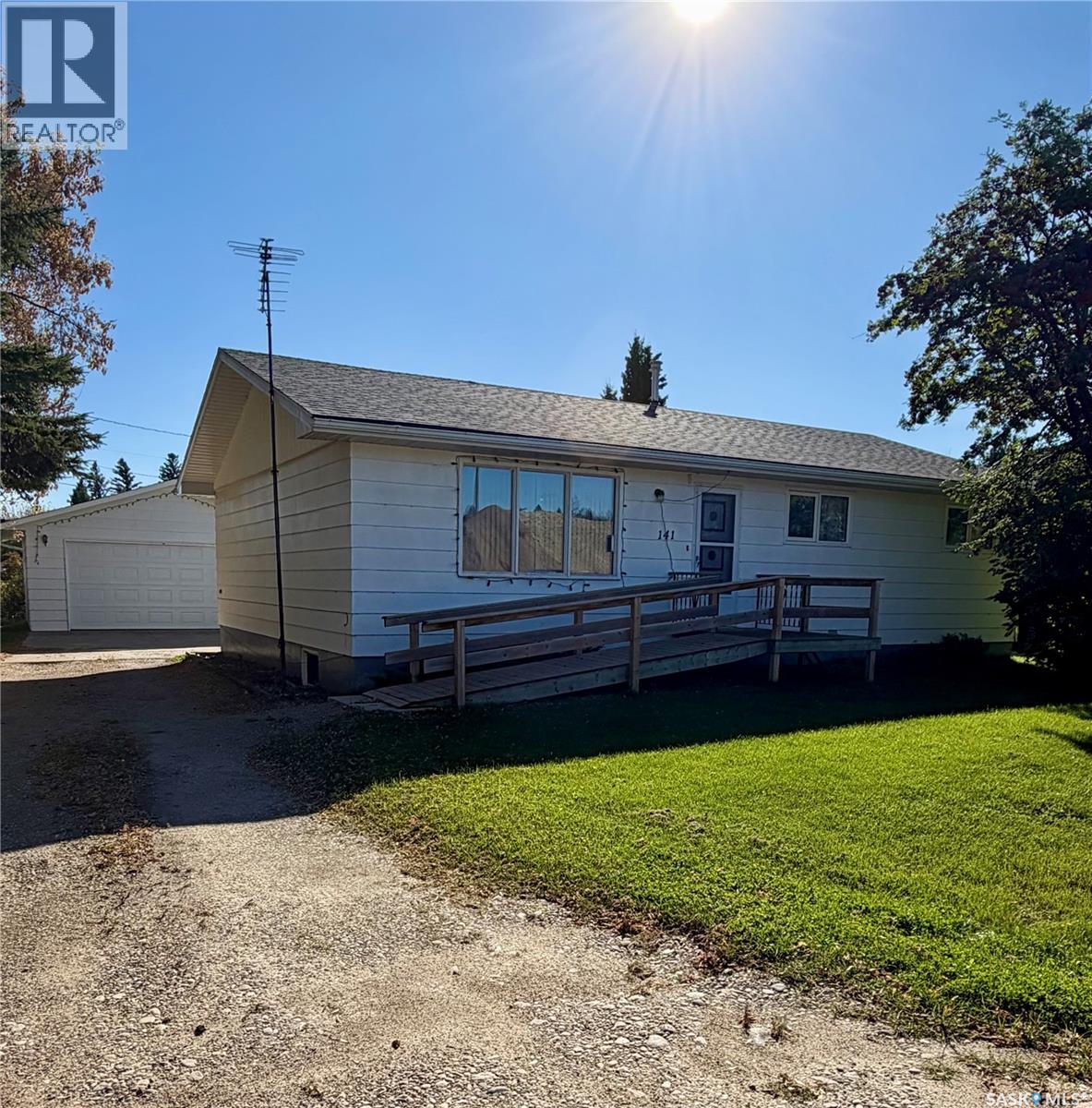 141 Railway Avenue, Norquay, Saskatchewan  S0A 2V0 - Photo 38 - SK049739