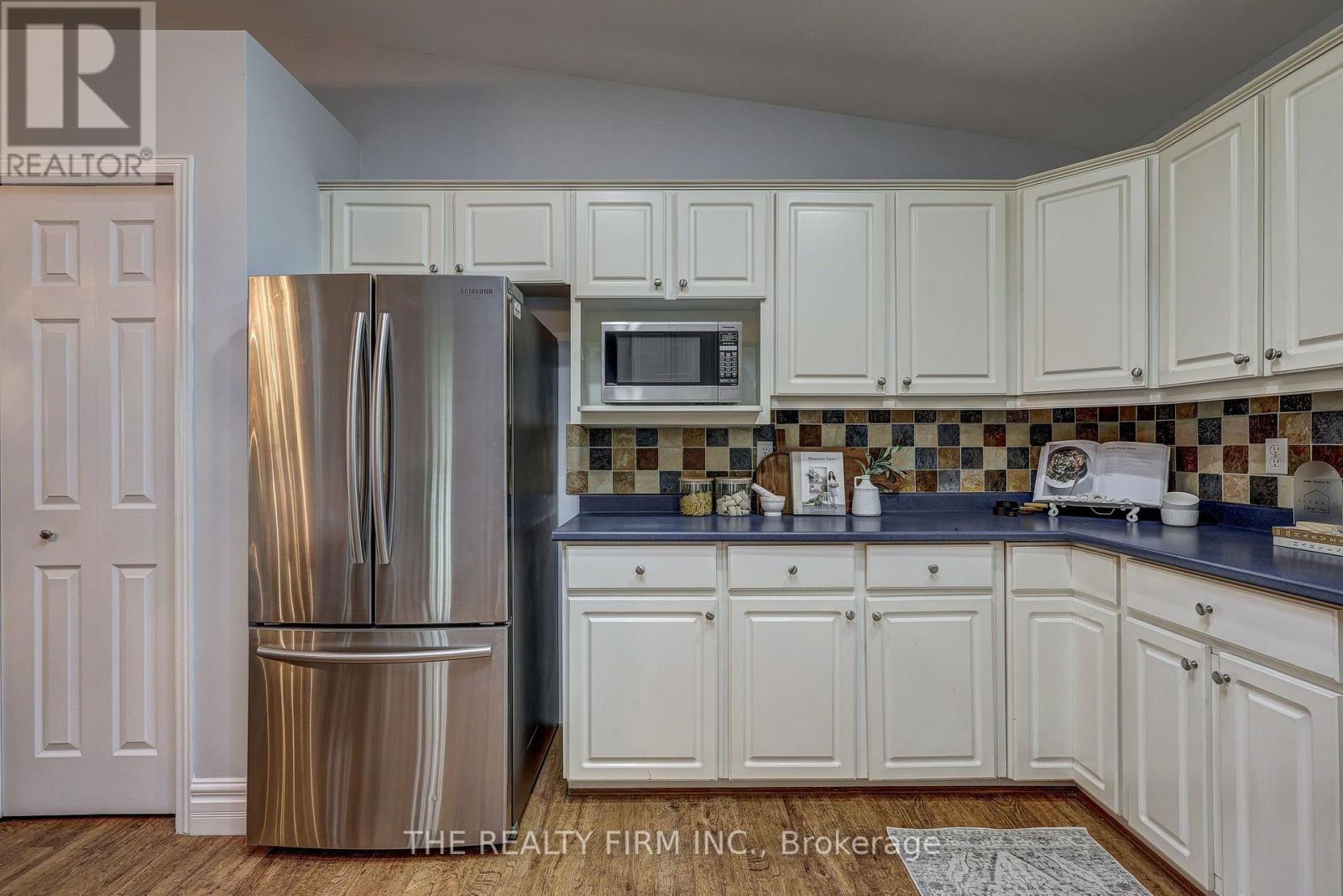 94 Christian's Court, London East, Ontario  N5V 4P1 - Photo 12 - X13835908