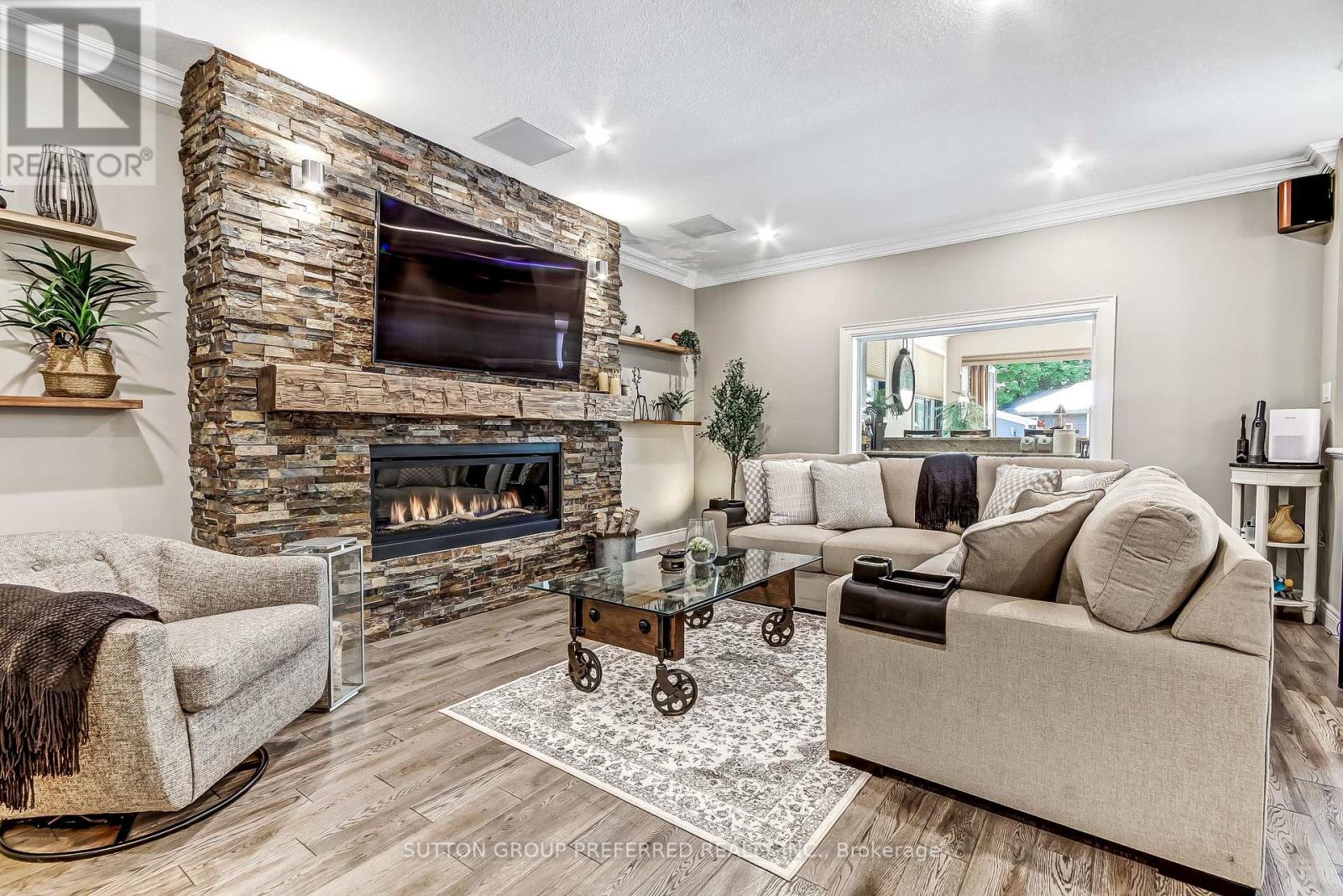 1094 Thornley Street, London South, Ontario  N6K 4V4 - Photo 8 - X13836042