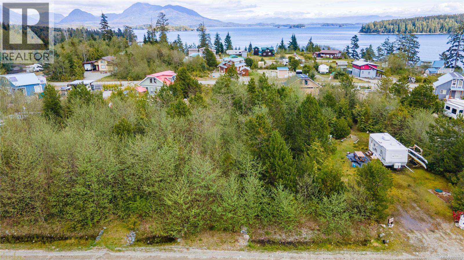 1138 Fifth Ave, Ucluelet, British Columbia