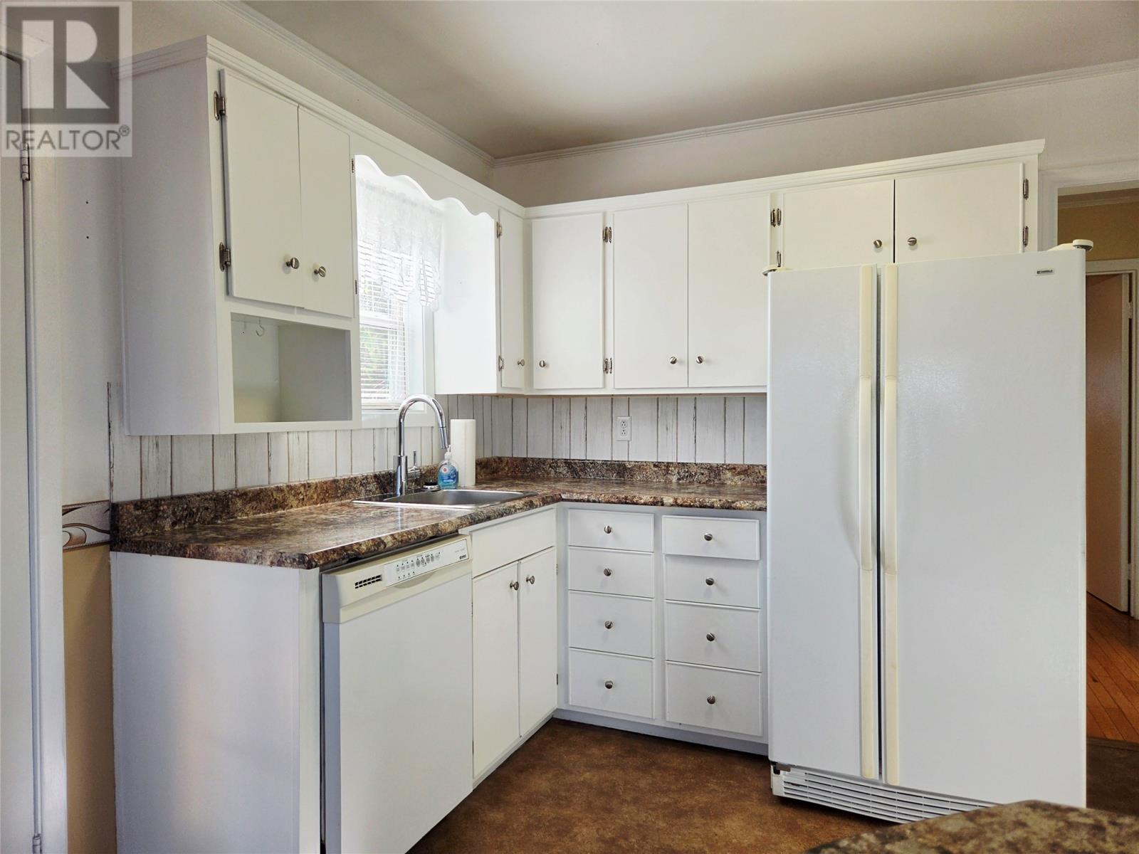 26 Forest Road, Marystown — photo 17