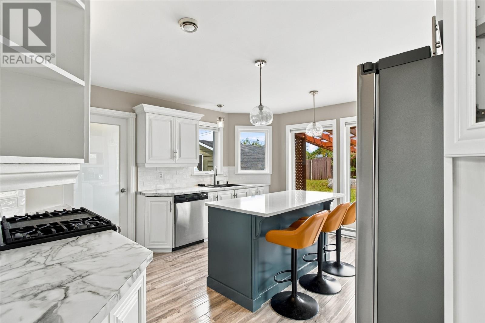 28 Hibernia Place, Conception Bay South — photo 13