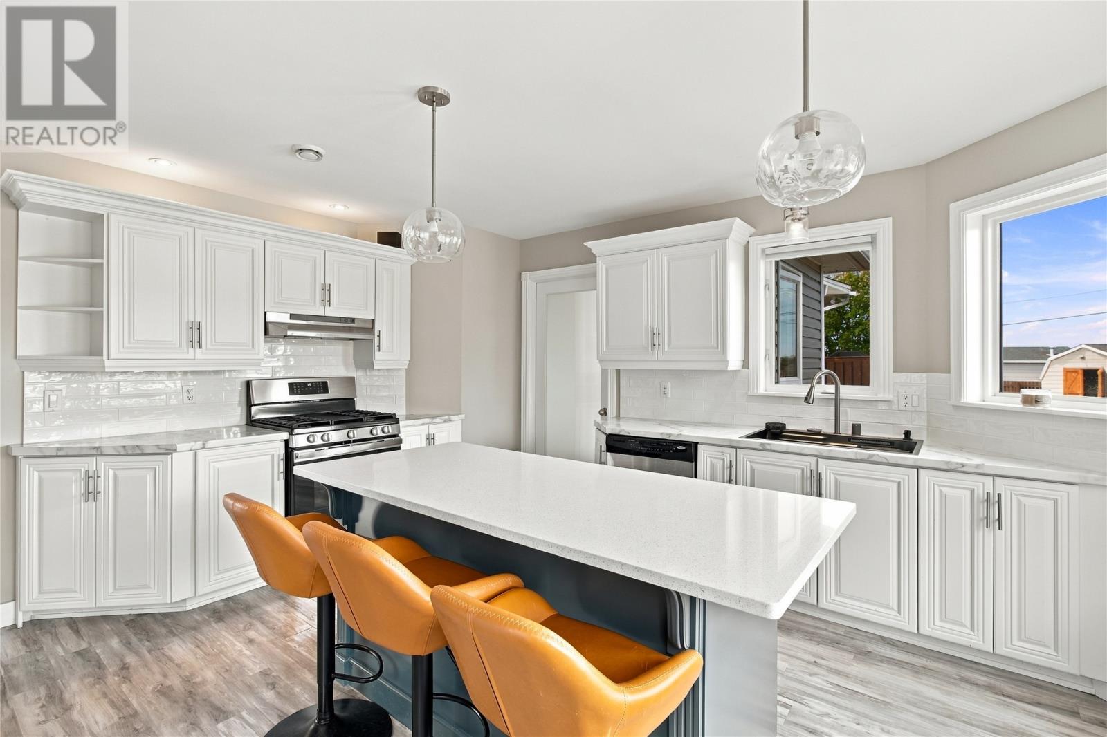 28 Hibernia Place, Conception Bay South — photo 14