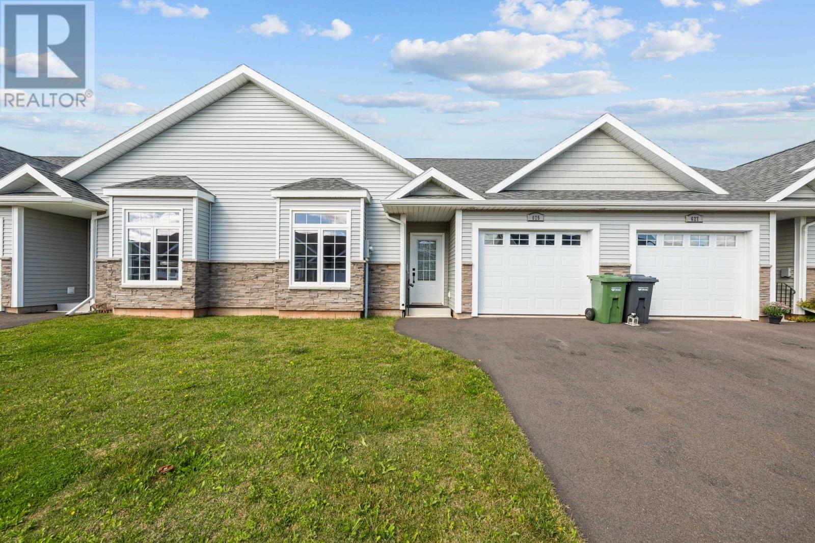 13 625 Murphy Street, Summerside, Prince Edward Island  C1N 4H2 - Photo 1 - 202600892