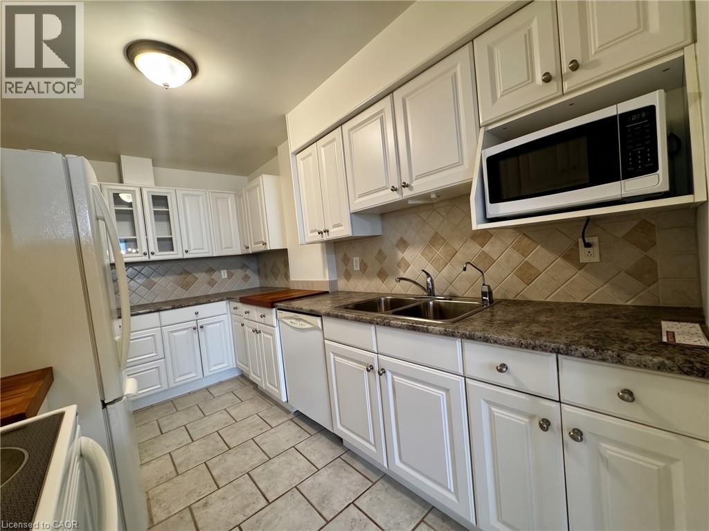 35 Towering Heights Boulevard Unit# 809, St. Catharines, Ontario  L2T 3G8 - Photo 7 - 40866733