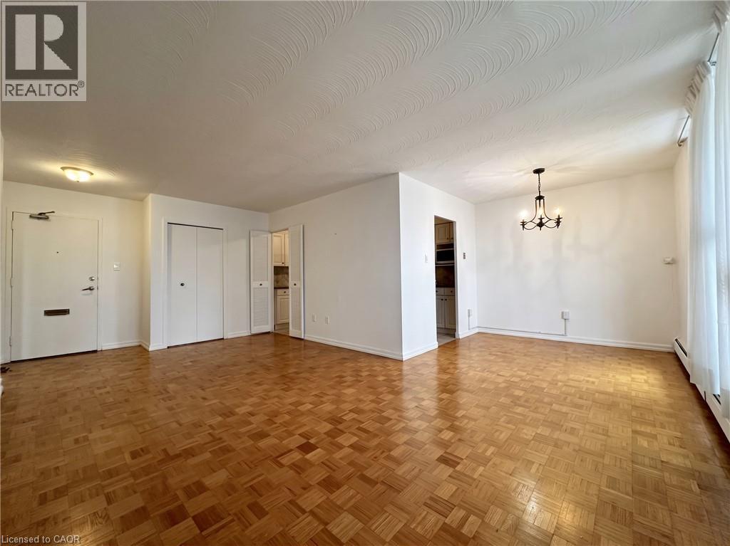 35 TOWERING HEIGHTS Boulevard Unit# 809, St. Catharines, Ontario