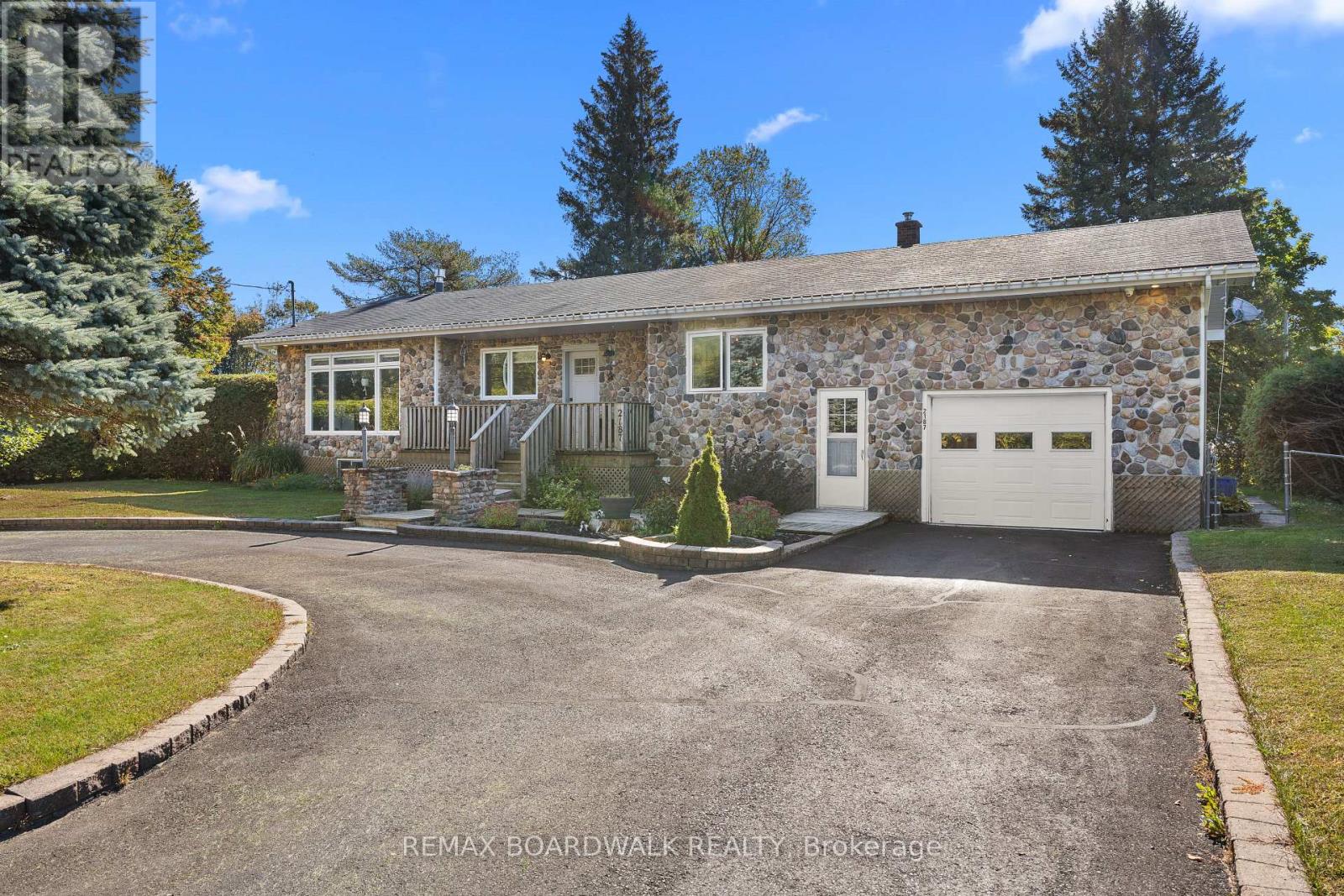 2187 Des Pins Street, The Nation, Ontario  K0A 2M0 - Photo 1 - X13835914