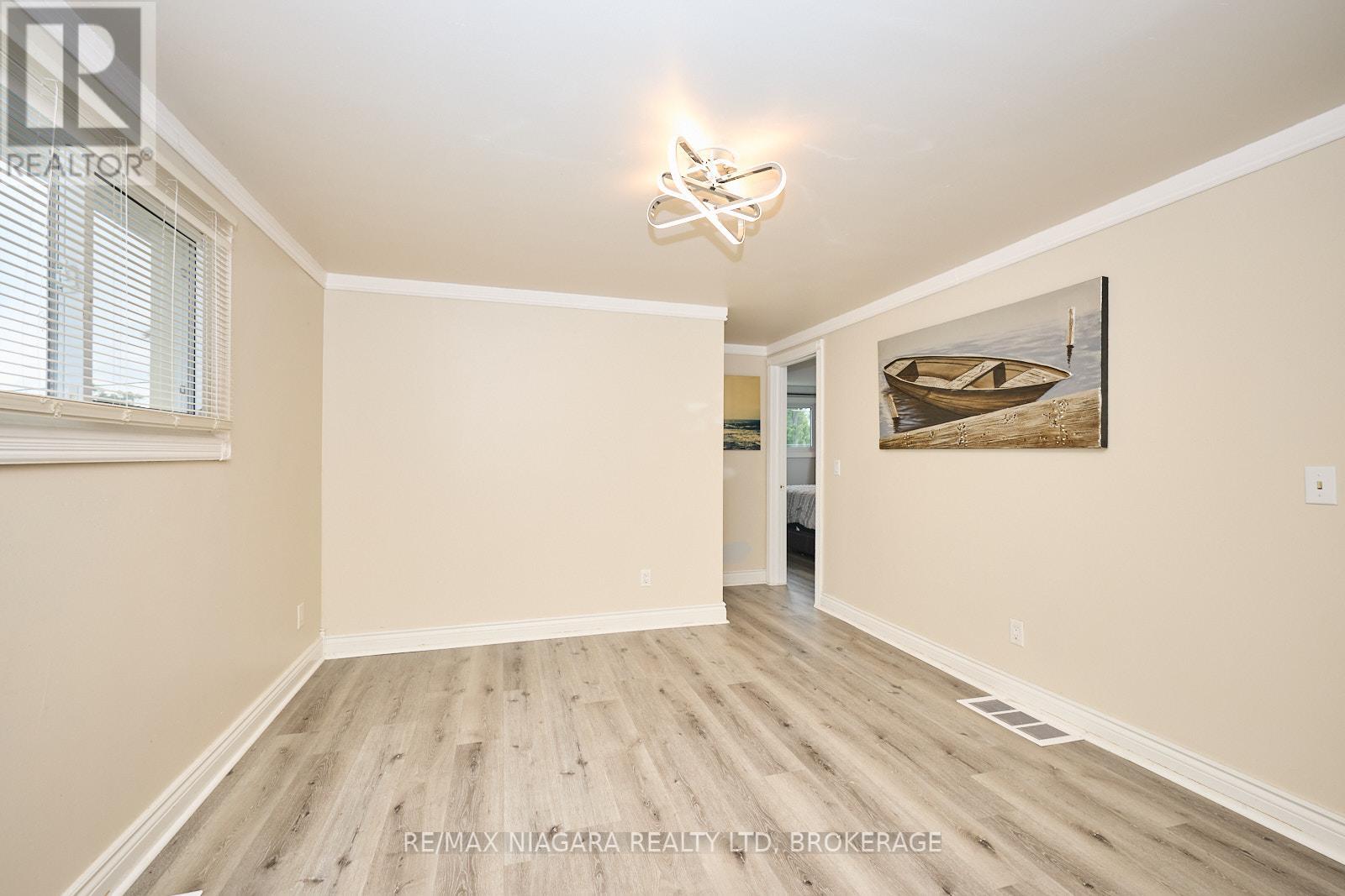 1444 Lakehurst Avenue, Fort Erie (Crescent Park), Ontario  L2A 3A3 - Photo 17 - X13836034