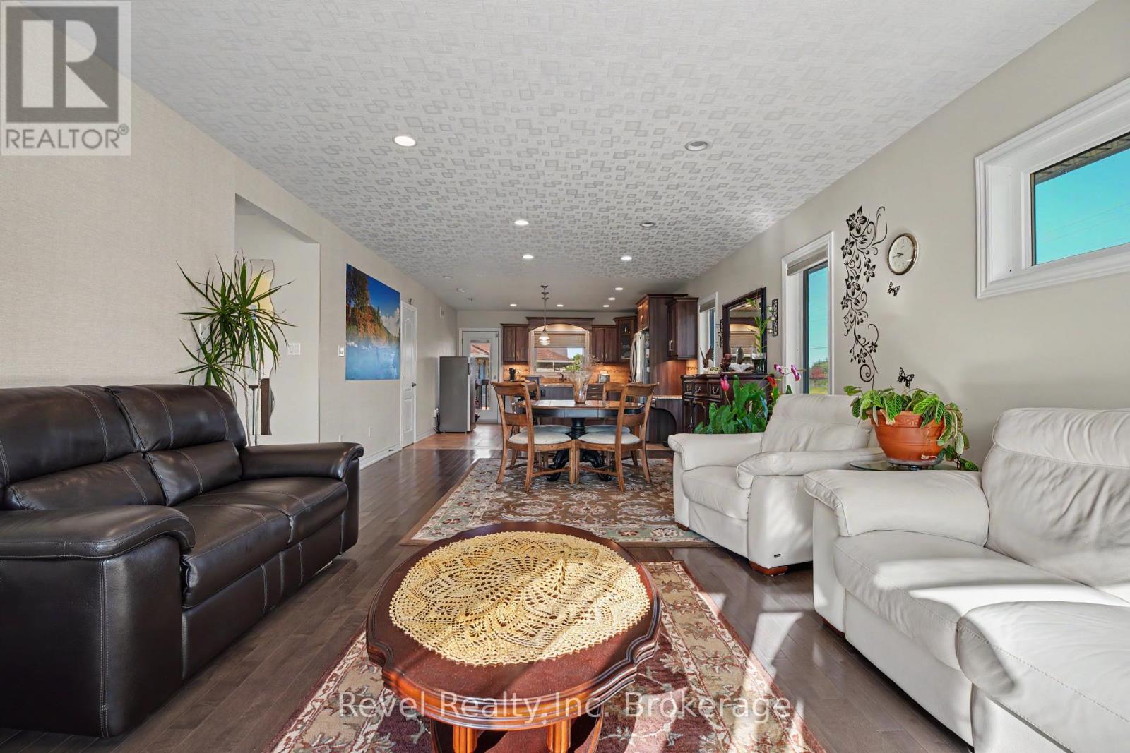 5 Sugarbush Street, North Bay, Ontario  P1C 0A4 - Photo 17 - X13835772