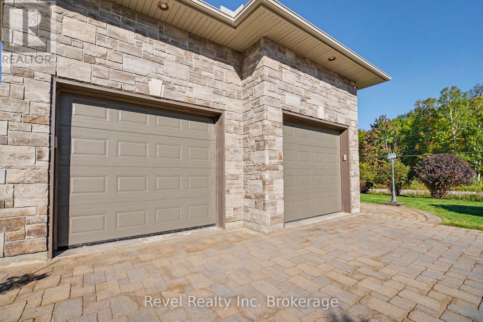 5 Sugarbush Street, North Bay, Ontario  P1C 0A4 - Photo 38 - X13835772