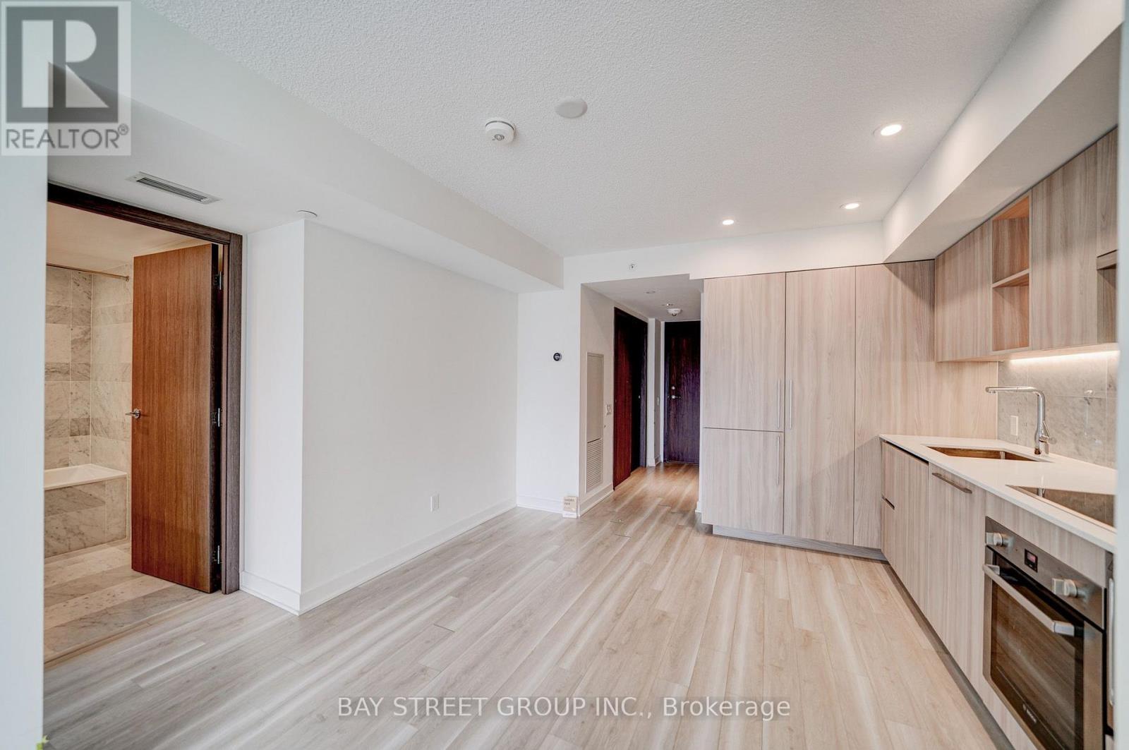 2612 - 17 Bathurst Street, Toronto, Ontario  M5V 0N1 - Photo 14 - C13835844