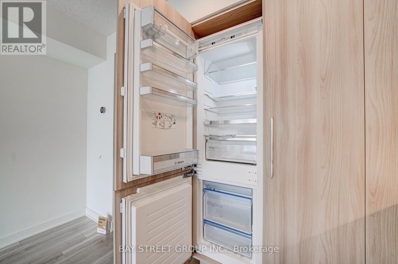 2612 - 17 Bathurst Street, Toronto, Ontario  M5V 0N1 - Photo 16 - C13835844