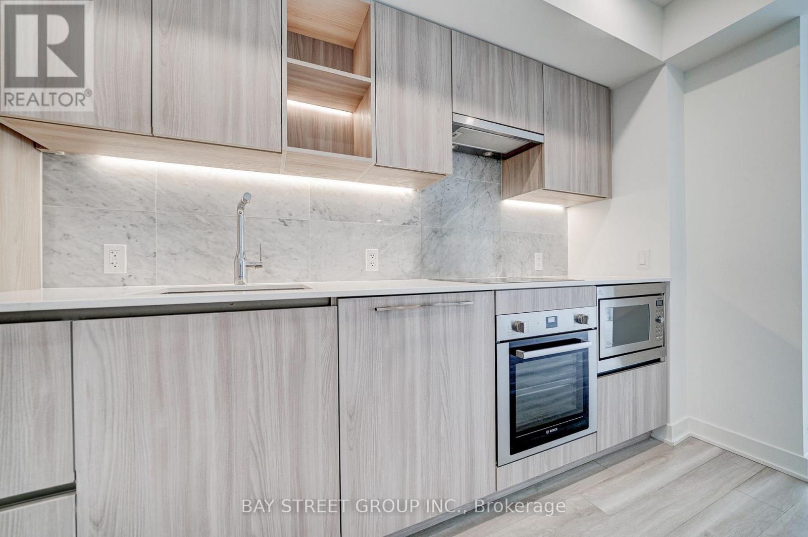 2612 - 17 Bathurst Street, Toronto, Ontario  M5V 0N1 - Photo 17 - C13835844