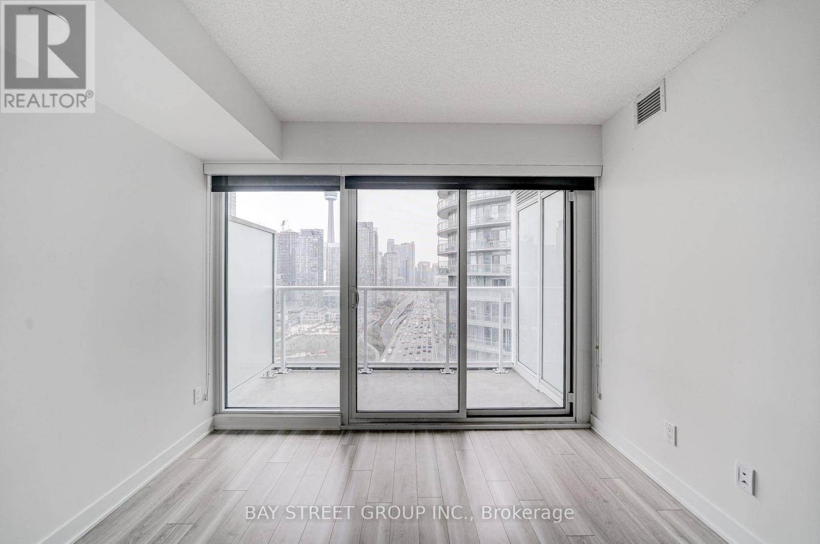 2612 - 17 Bathurst Street, Toronto, Ontario  M5V 0N1 - Photo 21 - C13835844