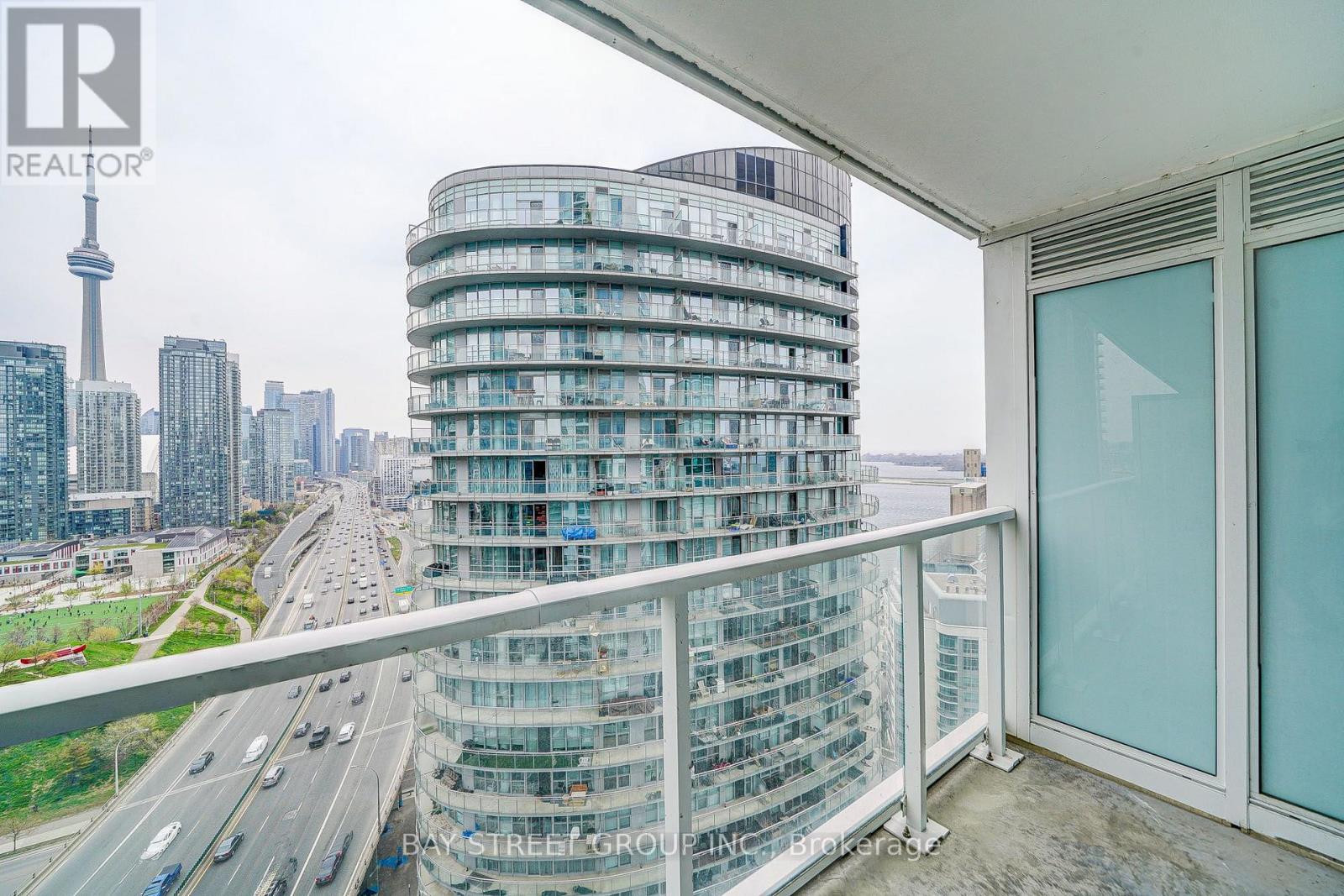 2612 - 17 Bathurst Street, Toronto, Ontario  M5V 0N1 - Photo 31 - C13835844