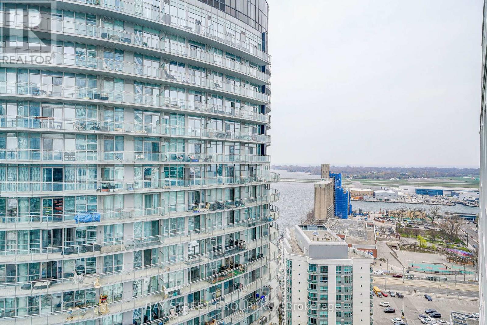 2612 - 17 Bathurst Street, Toronto, Ontario  M5V 0N1 - Photo 34 - C13835844