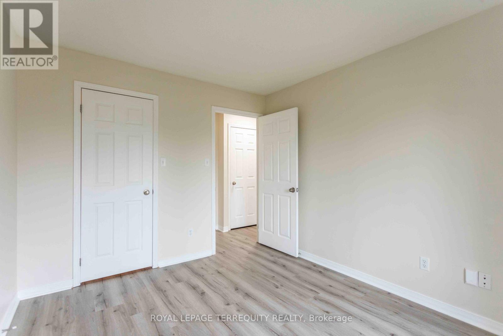 211 - 94 Aspen Springs Drive, Clarington, Ontario  L1C 5N4 - Photo 23 - E13835774