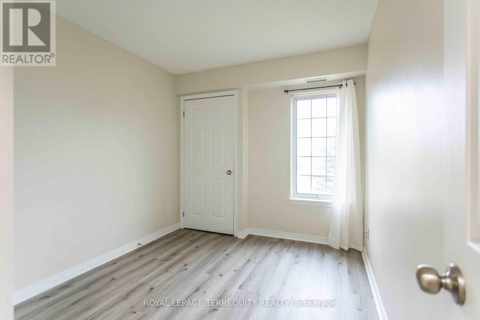 211 - 94 Aspen Springs Drive, Clarington, Ontario  L1C 5N4 - Photo 28 - E13835774