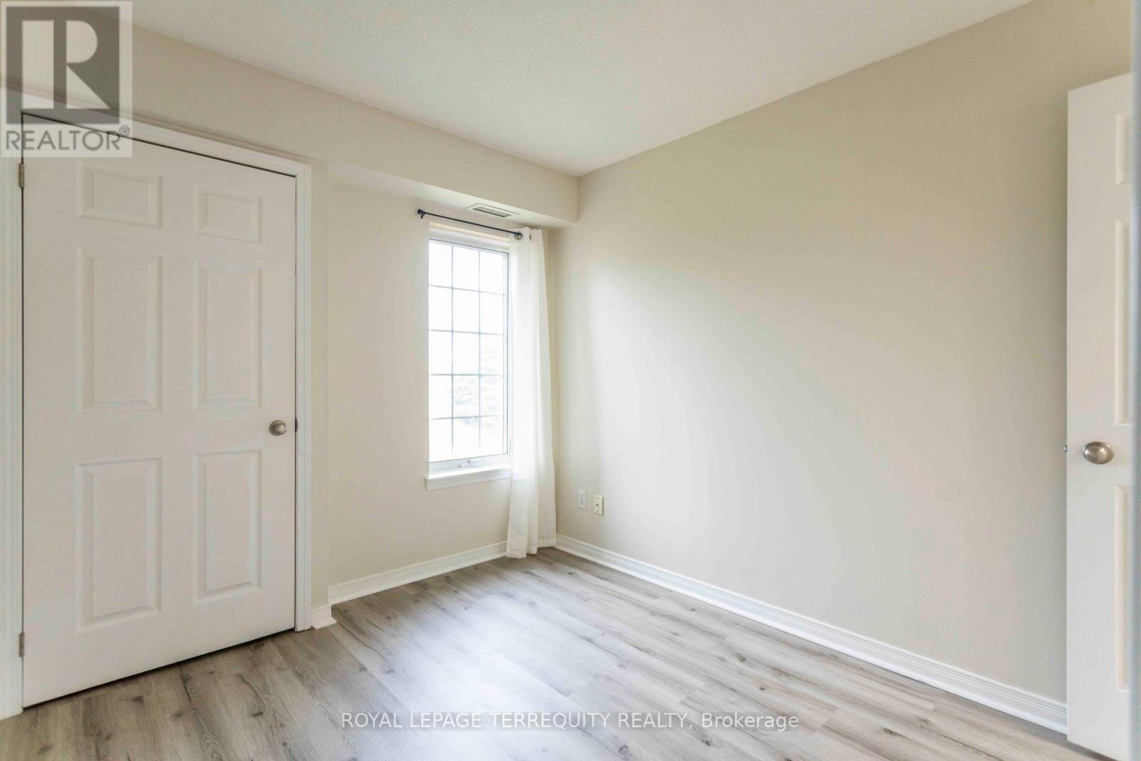 211 - 94 Aspen Springs Drive, Clarington, Ontario  L1C 5N4 - Photo 30 - E13835774