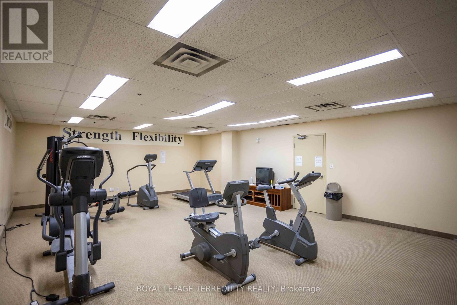 211 - 94 Aspen Springs Drive, Clarington, Ontario  L1C 5N4 - Photo 37 - E13835774