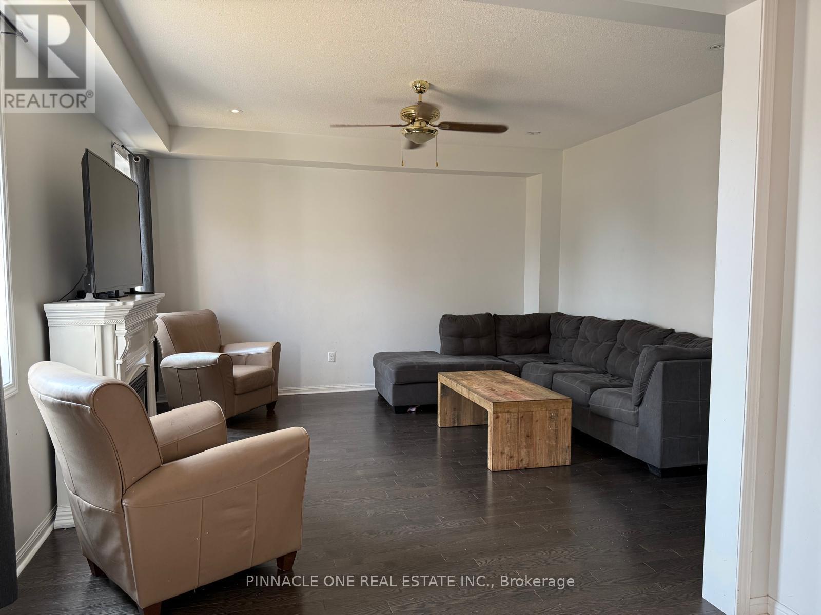 226 Kenneth Cole Drive, Clarington, Ontario  L1C 0P3 - Photo 11 - E13835826