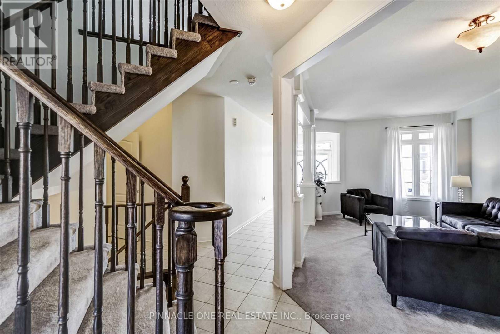 226 Kenneth Cole Drive, Clarington, Ontario  L1C 0P3 - Photo 5 - E13835826