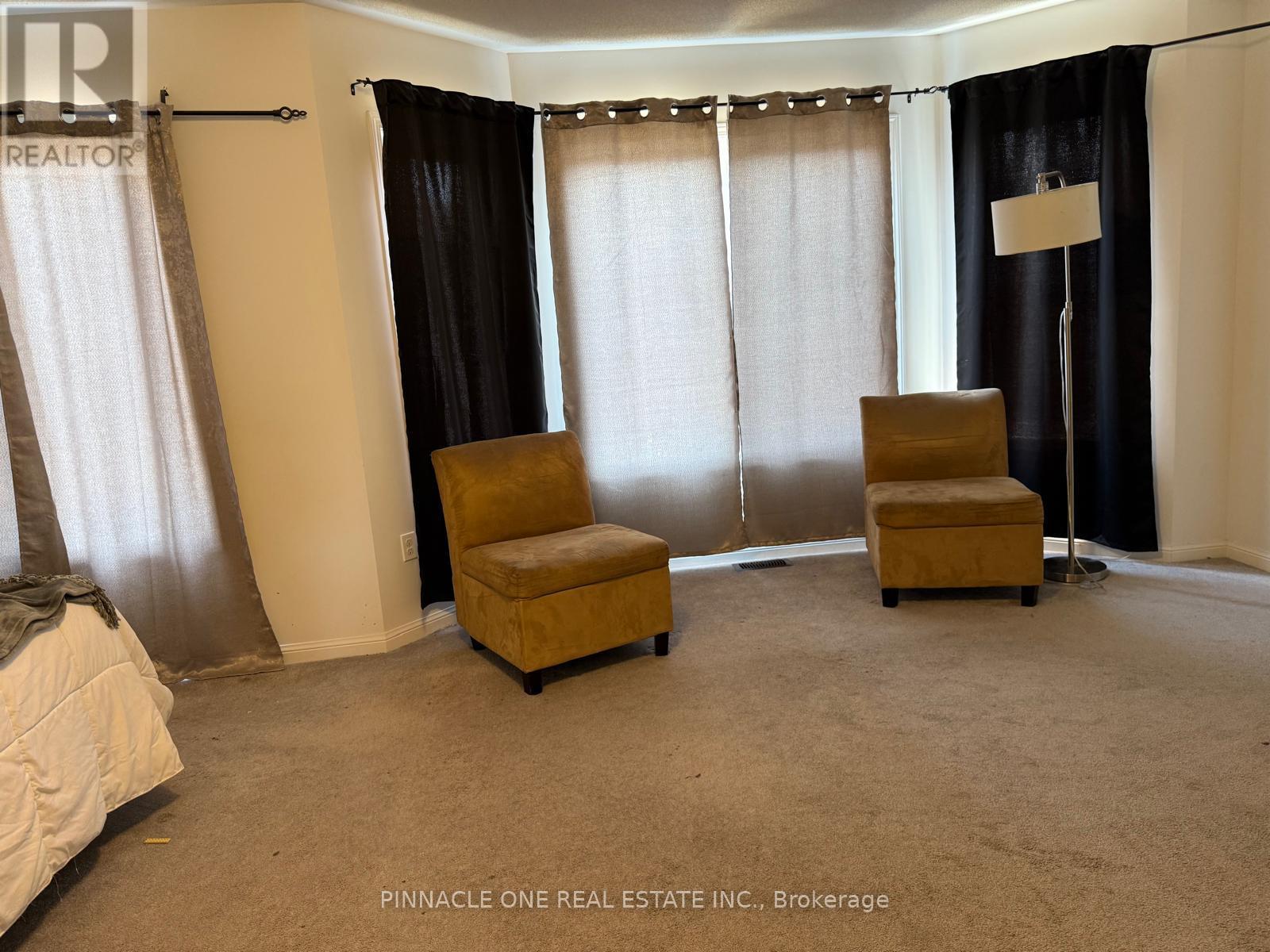 226 Kenneth Cole Drive, Clarington, Ontario  L1C 0P3 - Photo 9 - E13835826