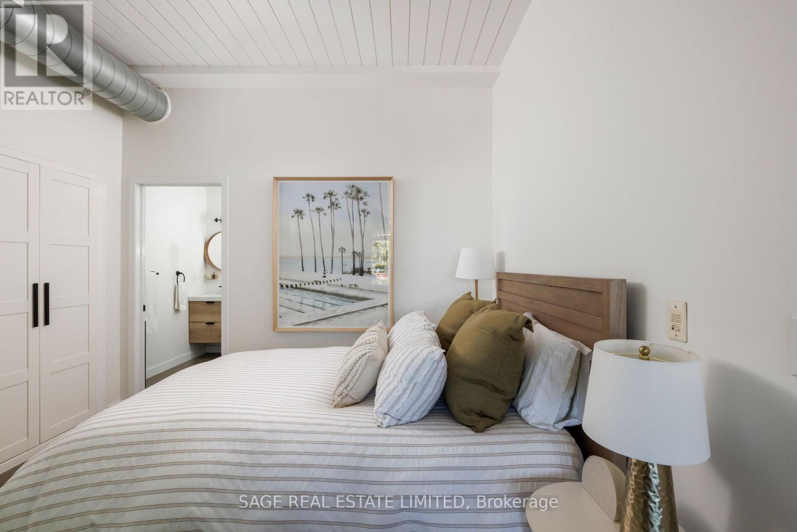 401 - 747 Queen Street E, Toronto, Ontario  M4M 1H3 - Photo 19 - E13835896