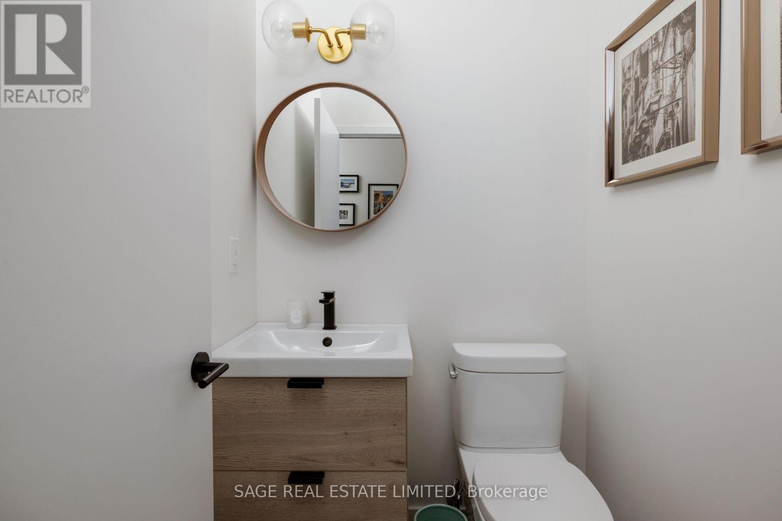 401 - 747 Queen Street E, Toronto, Ontario  M4M 1H3 - Photo 36 - E13835896