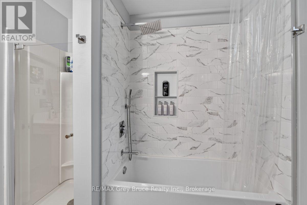 590 4th Street E, Owen Sound, Ontario N4K 1B1 - Photo 13 - X13835936