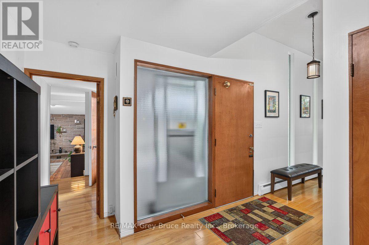 590 4th Street E, Owen Sound, Ontario N4K 1B1 - Photo 4 - X13835936