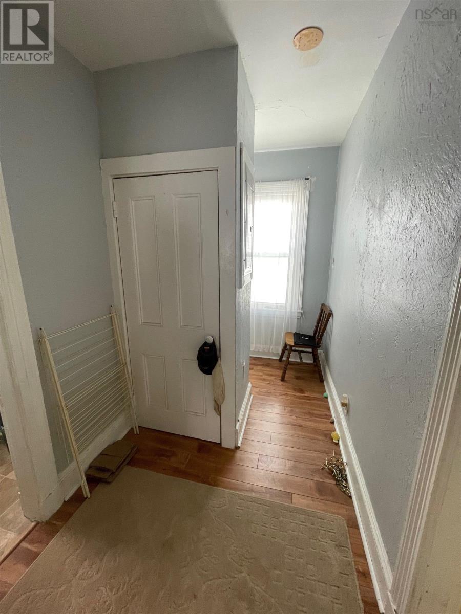 447 Bentinck Street, Sydney, Nova Scotia  B1S 2Y8 - Photo 14 - 202624547